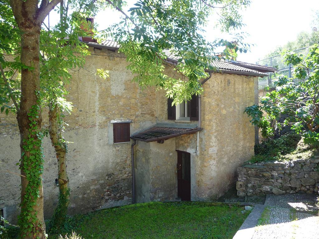 Appartamento Casa Logo Plesio Camera foto